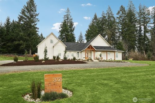 3721 Nw 378th St, La Center, WA, 98629-3764 | Card Image