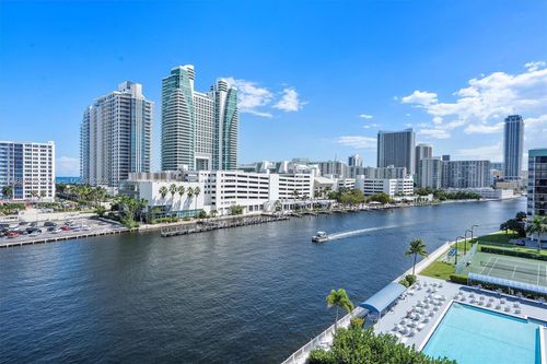 apt-820-600 Parkview Dr, Hallandale Beach, FL, 33009-2974 | Card Image
