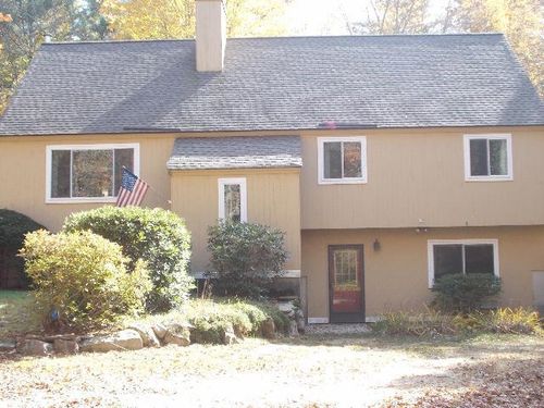 41 Westside Dr, Atkinson, NH, 03811-2155 | Card Image