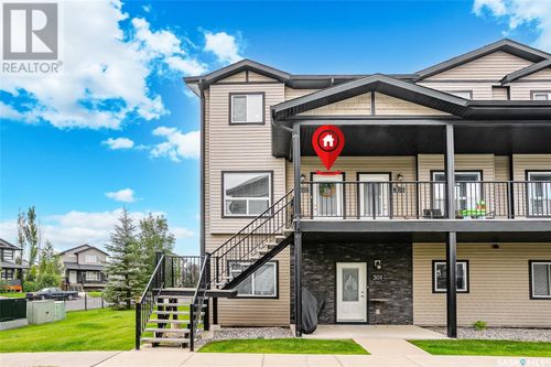 302-103 Klassen Cres, Saskatoon, SK, S7R0J2 | Card Image
