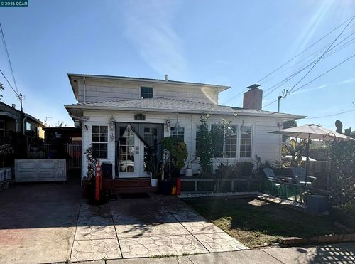 1698 151st Ave, Ashland, CA, 94578-1956 | Card Image