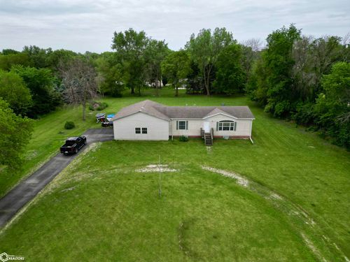 617 E Sifford St, Lake City, IA, 51449-1109 | Card Image