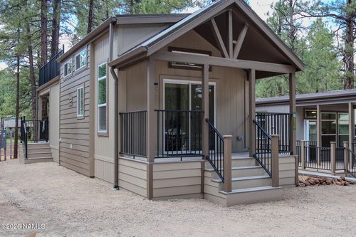 312-2101 W Route 66, Flagstaff, AZ, 86001-8439 | Card Image