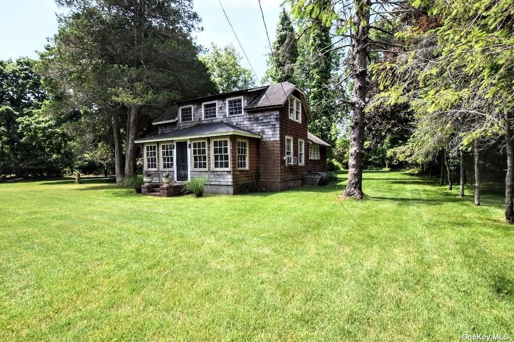 Old Stump Rd, Brookhaven, NY 11719