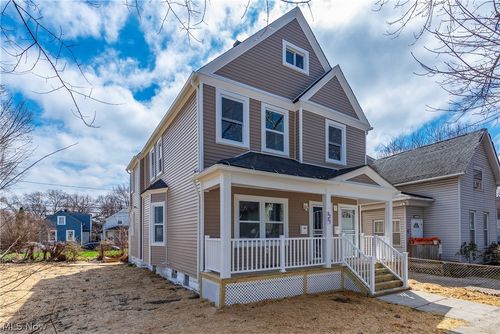 3237 Seymour Ave, Cleveland, OH, 44113-4931 | Card Image