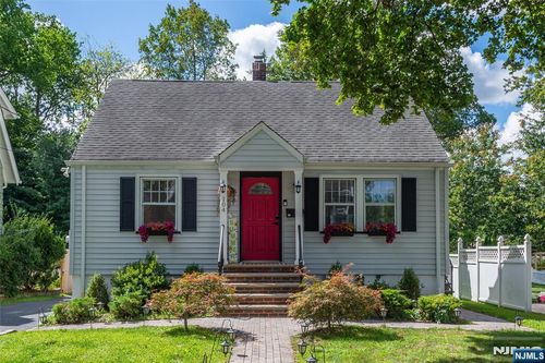 104 Ravine Ave, West Caldwell, NJ, 07006-7613 | Card Image