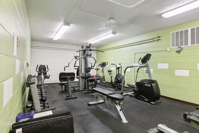 APT-306 - 2240 Midland Grove Rd, Condo with 2 bedrooms, 2 bathrooms and null parking in Roseville MN | Image 47