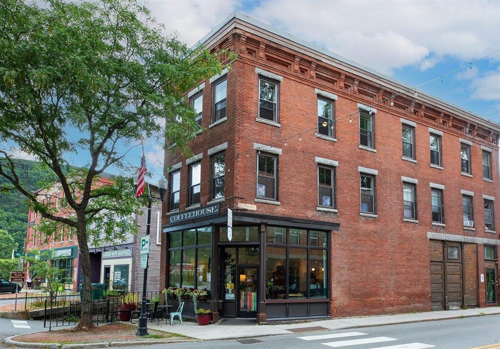 51 The Sq, Bellows Falls, VT