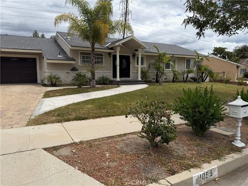 11056 Chimineas Ave, Porter Ranch, CA, 91326-2820 | Card Image