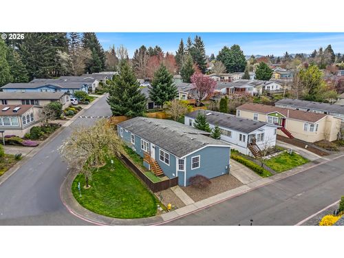 672 Sw Sunset Way, Troutdale, OR, 97060-5414 | Card Image