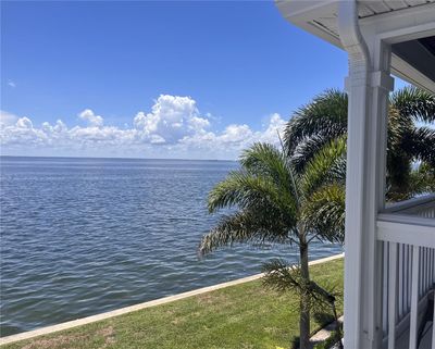 C - 4874 Coquina Key Drive Se, Condo with 1 bedrooms, 1 bathrooms and null parking in St Petersburg FL | Image 1