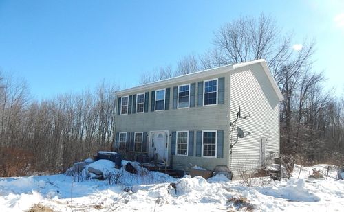 381 Turkey Lane, Winthrop, ME, 04364 | Card Image