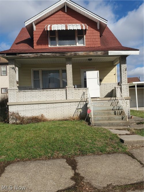 419 Broadway St, Martins Ferry, OH, 43935-1320 | Card Image