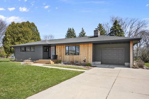 1145 Werner Court, SUN PRAIRIE, WI, 53590 | Card Image