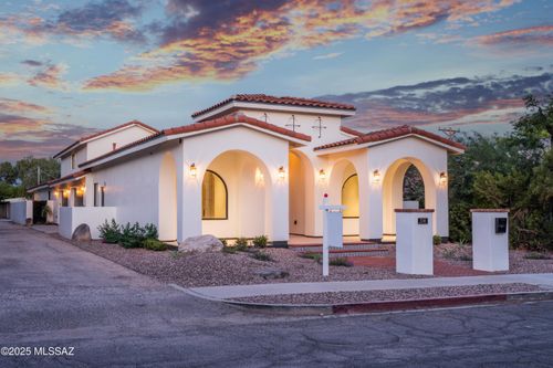 530 N Wilson Ave, Tucson, AZ, 85719-5249 | Card Image