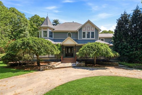 396 Love Ln, Warwick, RI, 02886 | Card Image