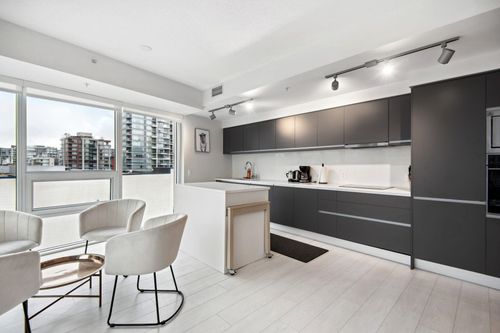 602-180 E 2nd Ave, Vancouver, BC, V5T0K4 | Card Image