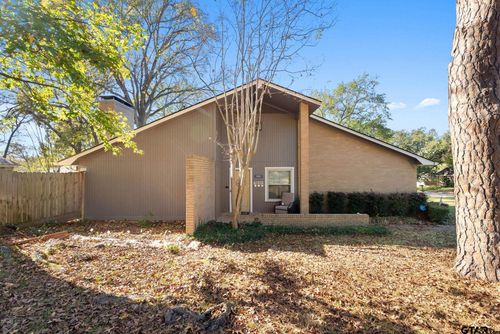 800 Spring Creek Dr, Tyler, TX, 75703-3537 | Card Image