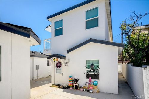 201-1823 Jackson St, Burbank, CA, 91504-3672 | Card Image