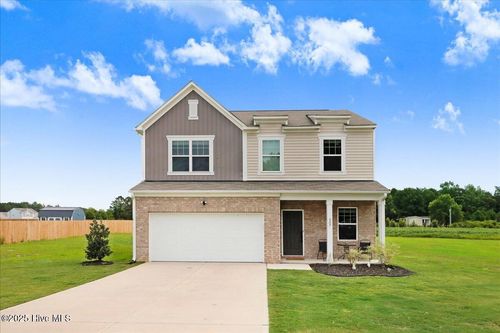 307 Kenison Way, Pikeville, NC, 27863-7714 | Card Image