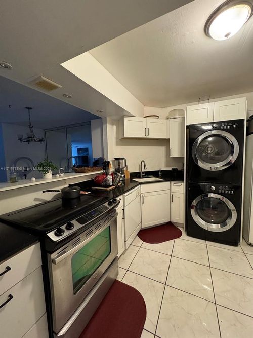 apt-204-3360 Spanish Moss Ter, Lauderhill, FL, 33319-5065 | Card Image