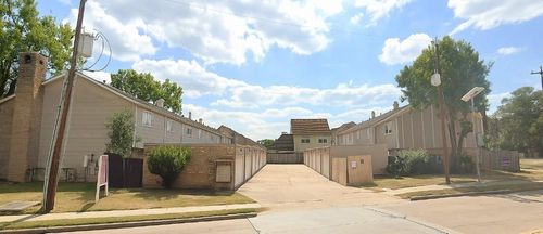 12-1477 Springrock Ln, Houston, TX, 77055-4301 | Card Image