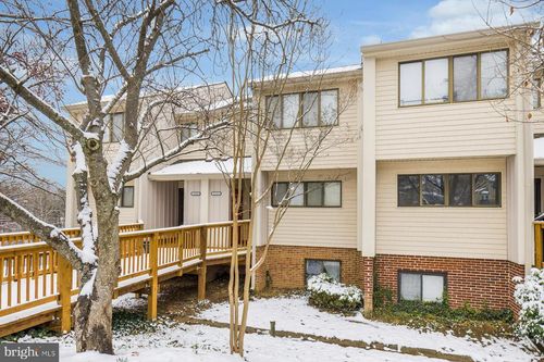 2105 Old Landing Way, WOODBRIDGE, VA, 22191-3909 | Card Image