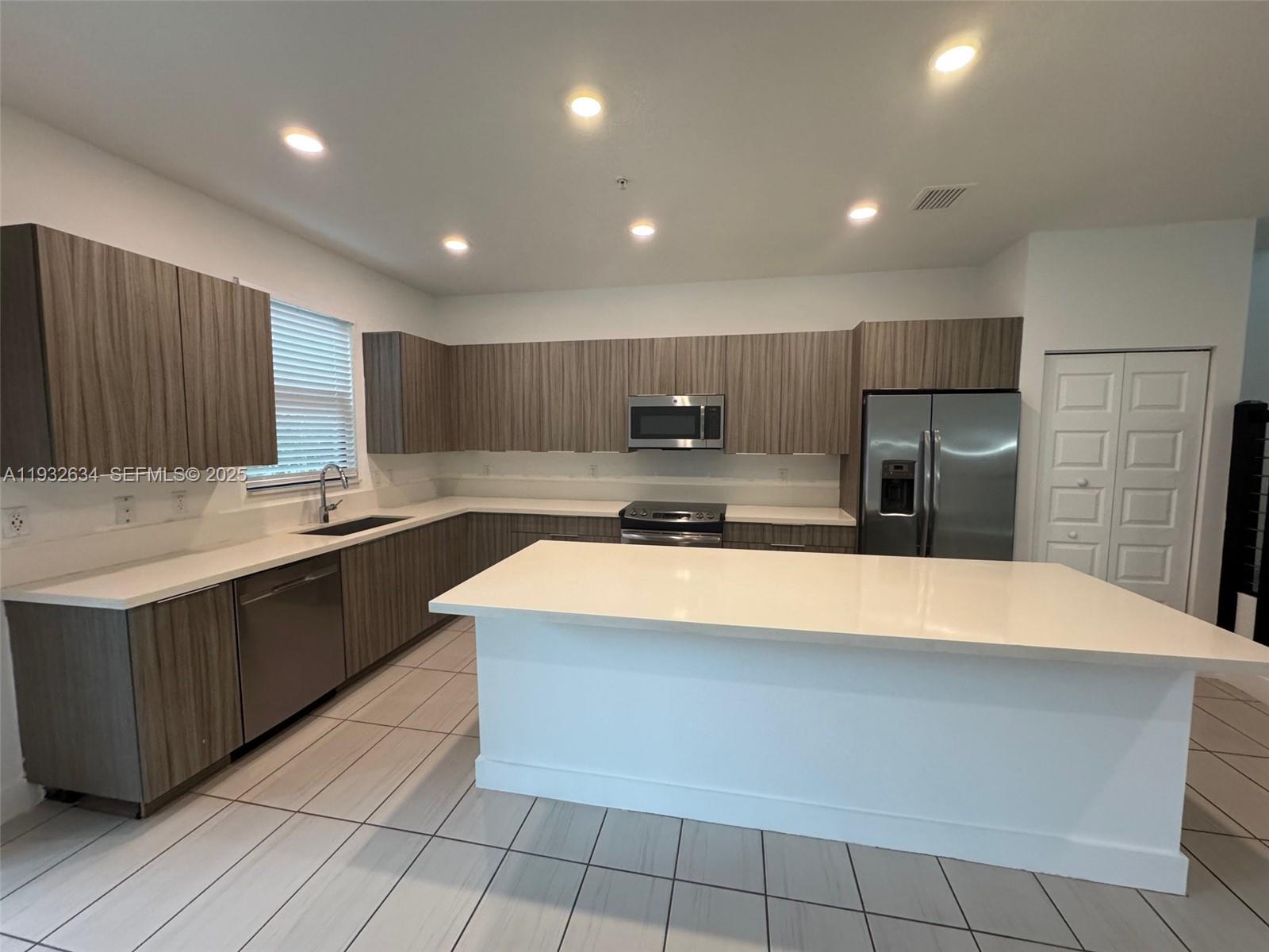 Residential in Doral 4