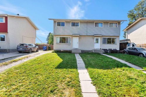 5112 56 Street, Rocky Mountain House, AB, T4T1E8 | Card Image