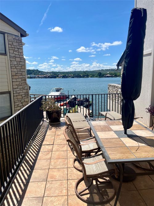 8-103 Island Dr, Horseshoe Bay, TX, 78657-5865 | Card Image