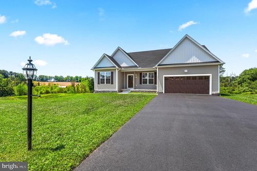 310 Steeple View Drive, HANOVER, PA, 17331 | Card Image