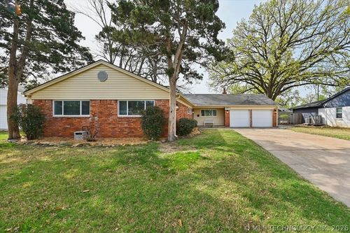 4662 55th St, Tulsa, OK, 74135-4304 | Card Image