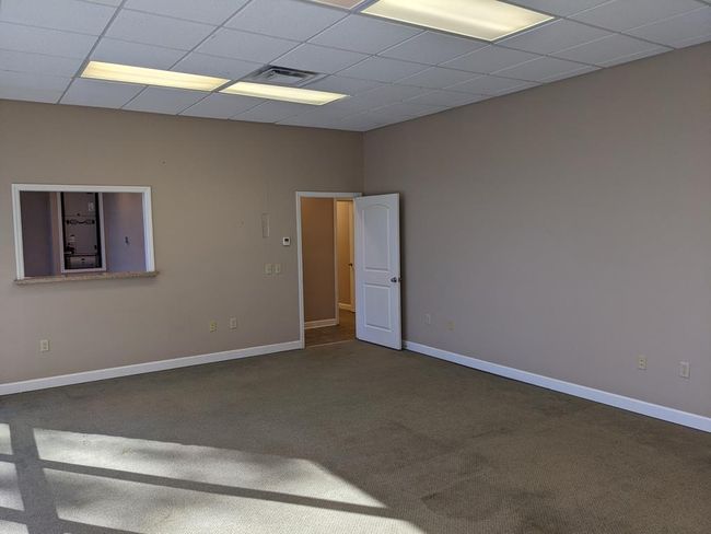 3971 Inner Perimeter Rd, Home with 0 bedrooms, 1 bathrooms and 28 parking in Valdosta GA | Image 5