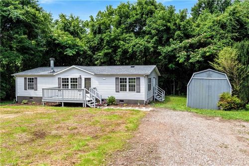150 Rocky Forest Trl, Elkin, NC, 28621-7335 | Card Image