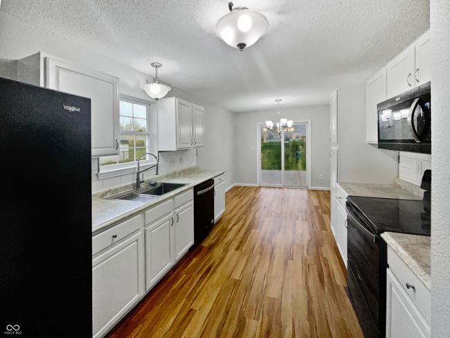 8146 Whitaker Valley Blvd, House other with 3 bedrooms, 2 bathrooms and null parking in Indianapolis IN | Image 6