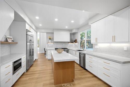 33 Bell Canyon Dr, Trabuco Canyon, CA, 92679-3806 | Card Image