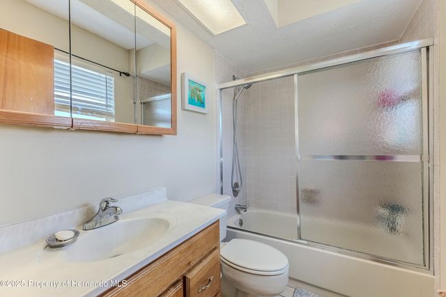Primary Bathroom | Image 34