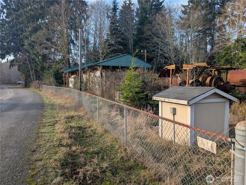 300 Sekiu River Rd, Sekiu, WA, 98381-9728 | Card Image