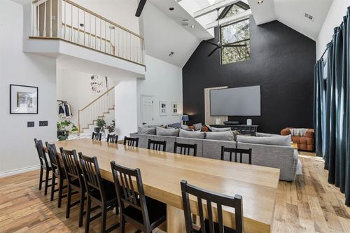 600 Riverwalk Ct, Norman, OK, 73072-4844 | Card Image