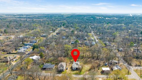 1080 Hearon St, Paris, TX, 75460-7452 | Card Image