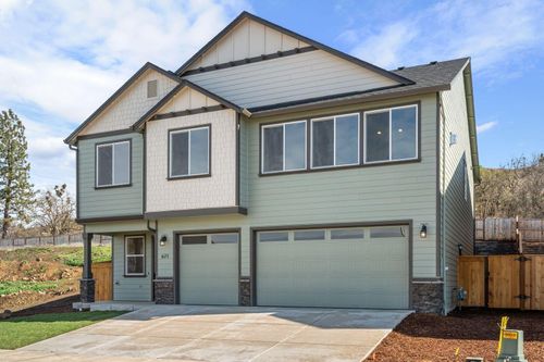 21-681 Old Waverly Way, Eagle Point, OR, 97524 | Card Image