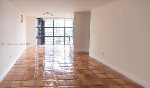 apt-1101-6423 Collins Ave, Miami Beach, FL, 33141-4642 | Card Image