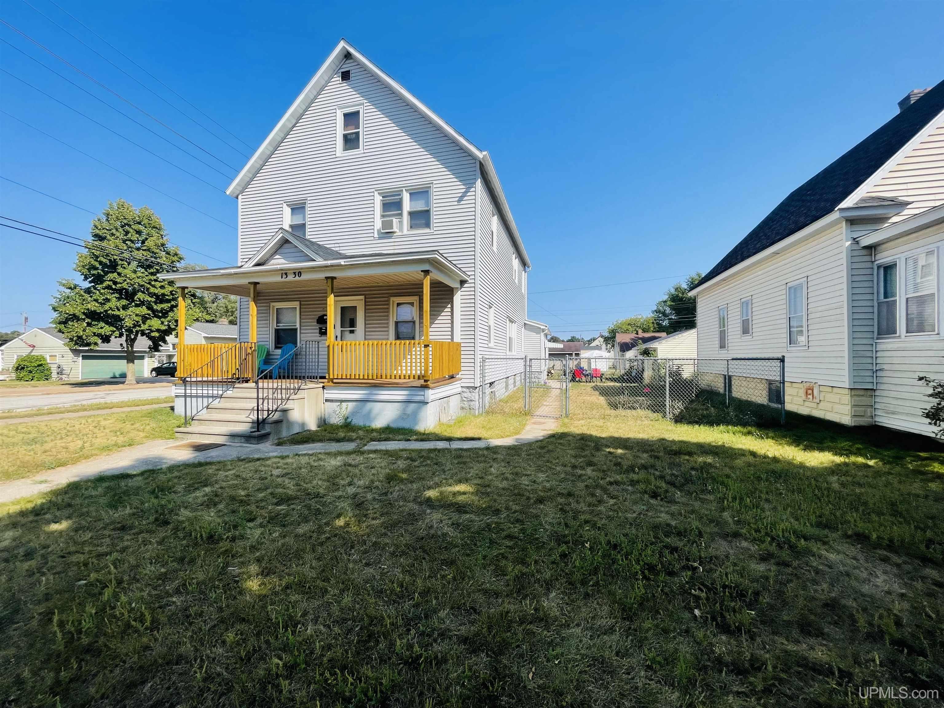 Stephenson Ave, Escanaba, MI 49829