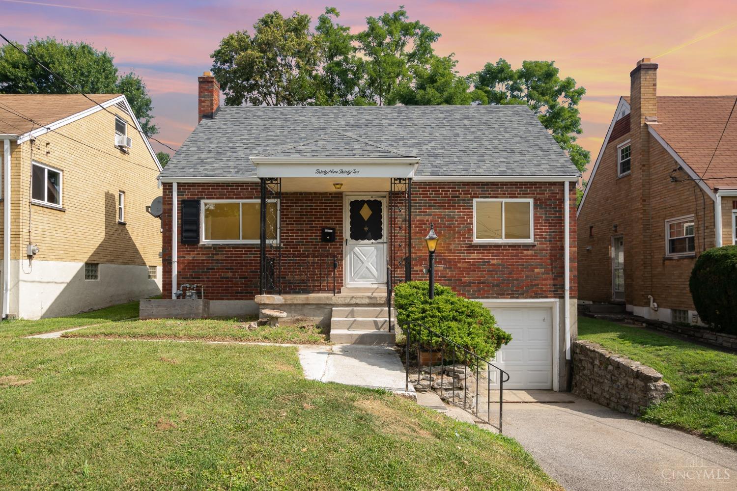 Darwin Ave, Cincinnati, OH 45211