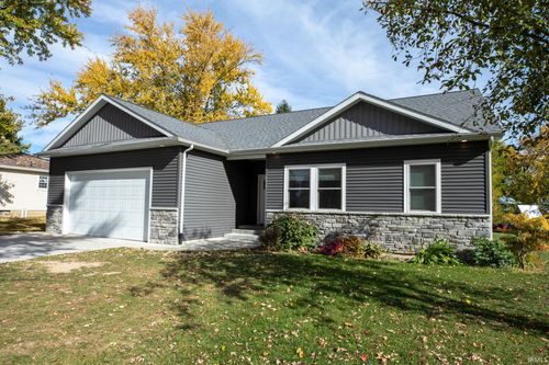 606 N Thayer St, Bourbon, IN, 46504-1434 | Card Image