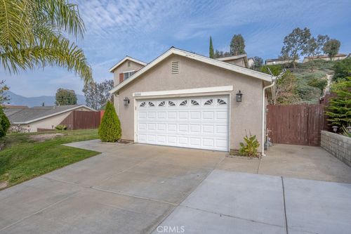 12200 Crest Ave, Sylmar, CA, 91342-5505 | Card Image