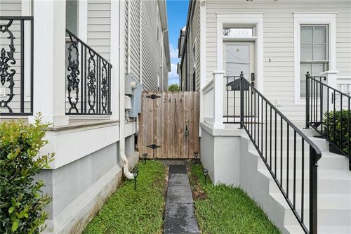 2410-2410 Valence St, New Orleans, LA, 70115-5962 | Card Image