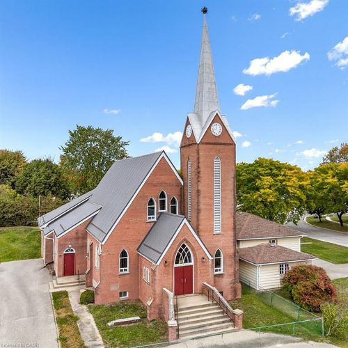 21 Lansdowne Ave, Delhi, ON, N4B1R2 | Card Image