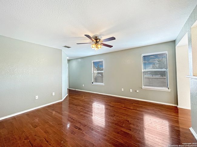 1051 Sundance Ft, House other with 3 bedrooms, 2 bathrooms and null parking in San Antonio TX | Image 5