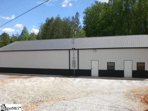 300 Hawkins Rd, Travelers Rest, SC, 29690-8870 | Card Image